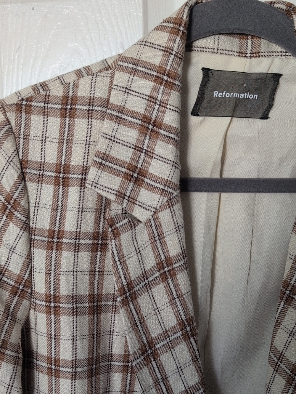 MWT Reformation Cream and Brown Plaid Blazer - Picture 6 of 11